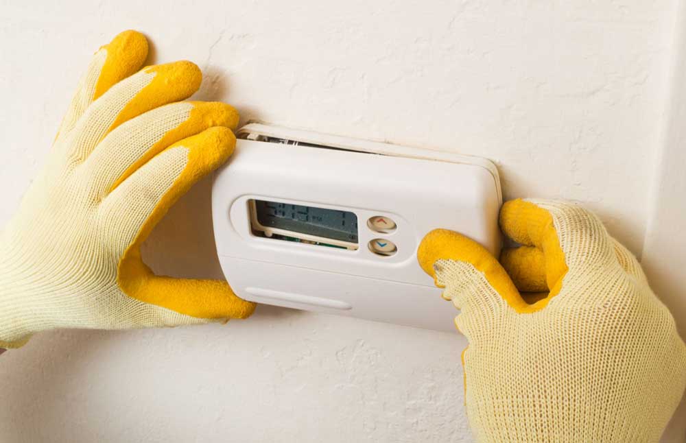 Thermostat Repair Service in Palm Desert, CA